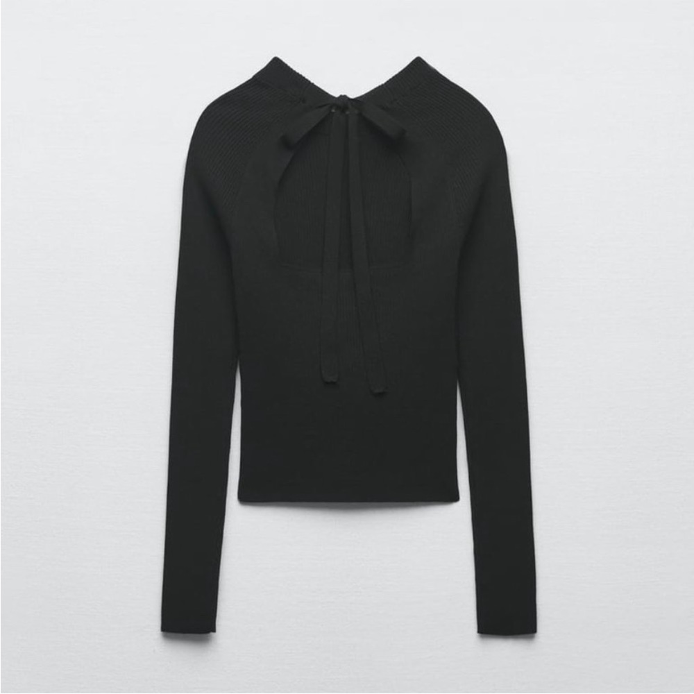 NWT BLACK KNIT SWEATER WITH OPEN BACK. - Picture 4 of 5